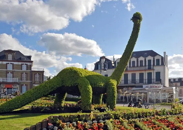 Moderne, A 2 Pas De La * Villers-sur-Mer